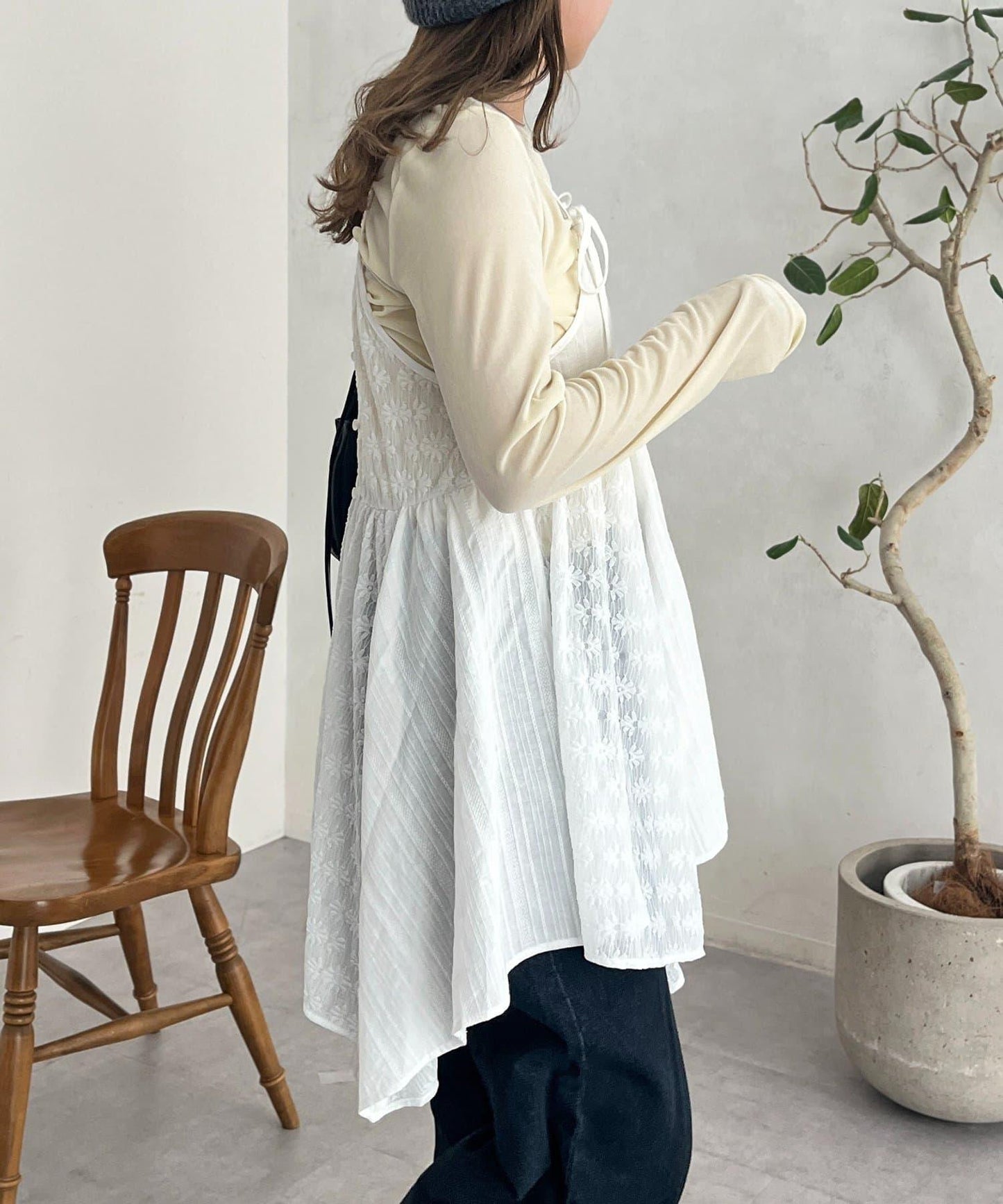 2WAY不對稱下襬吊帶長款上衣