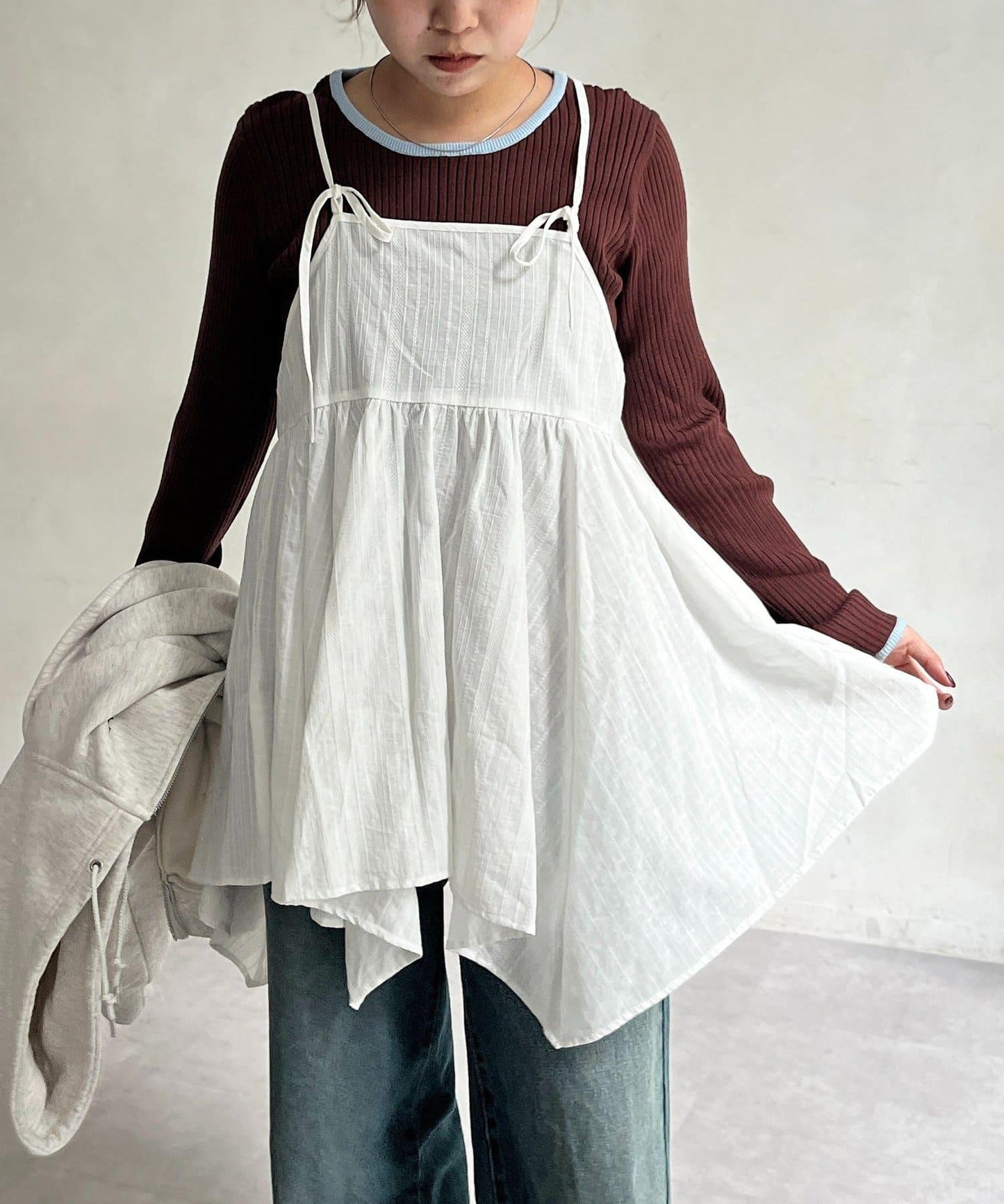 2WAY不對稱下襬吊帶長款上衣