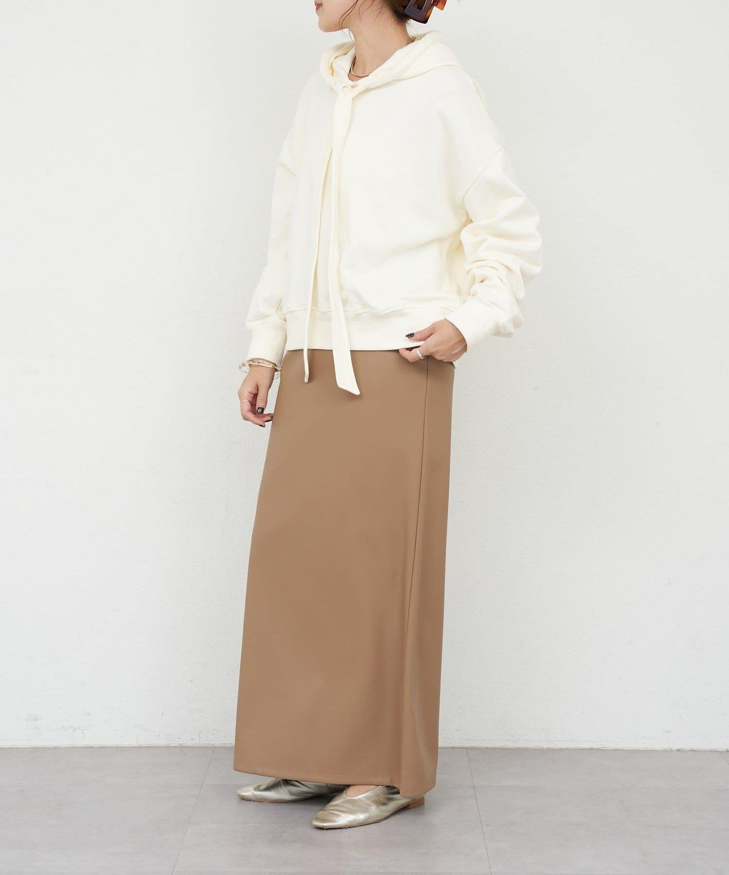 【26SS】蝴蝶結領連帽衫