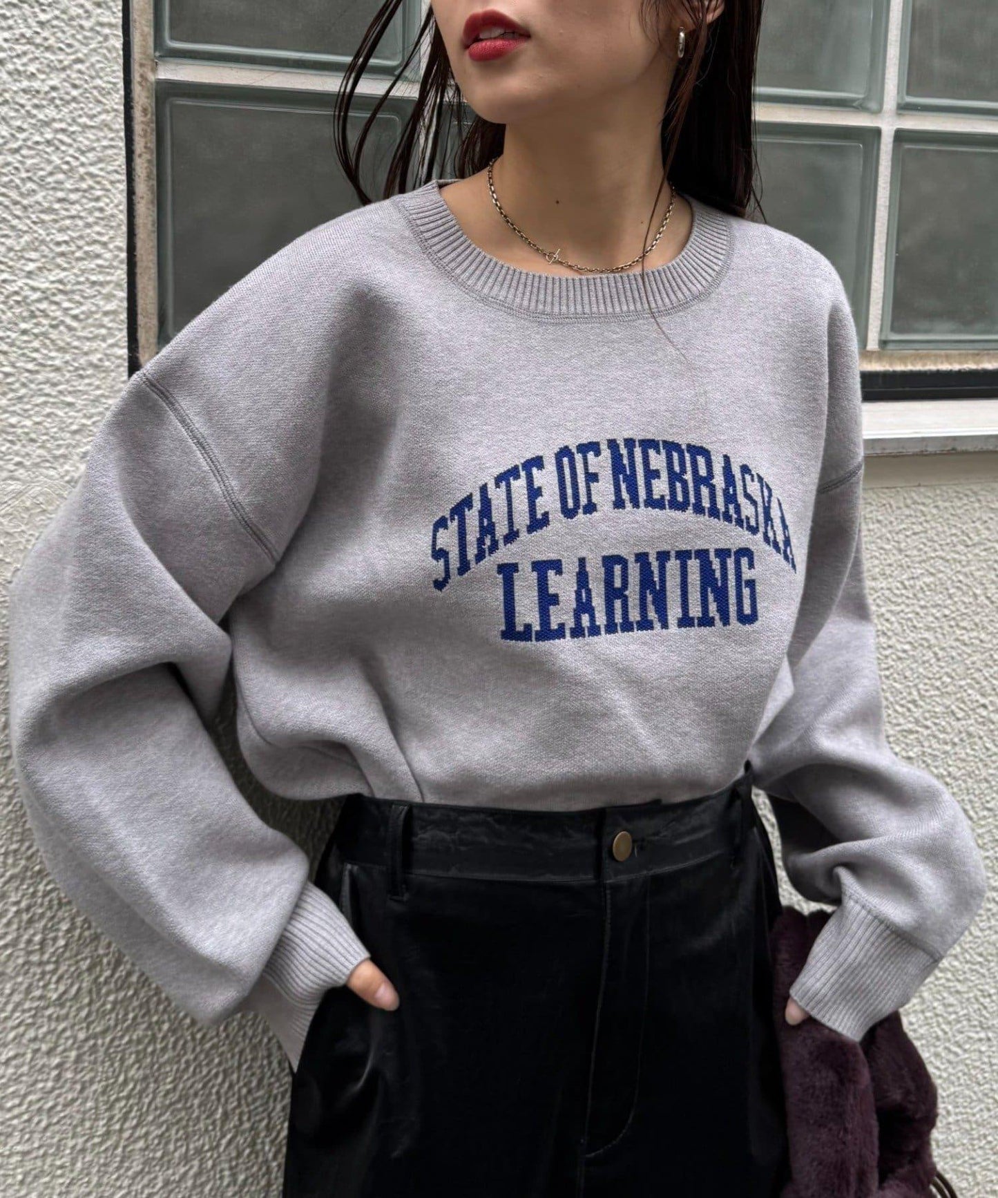 衛衣風格學院標誌針織衫