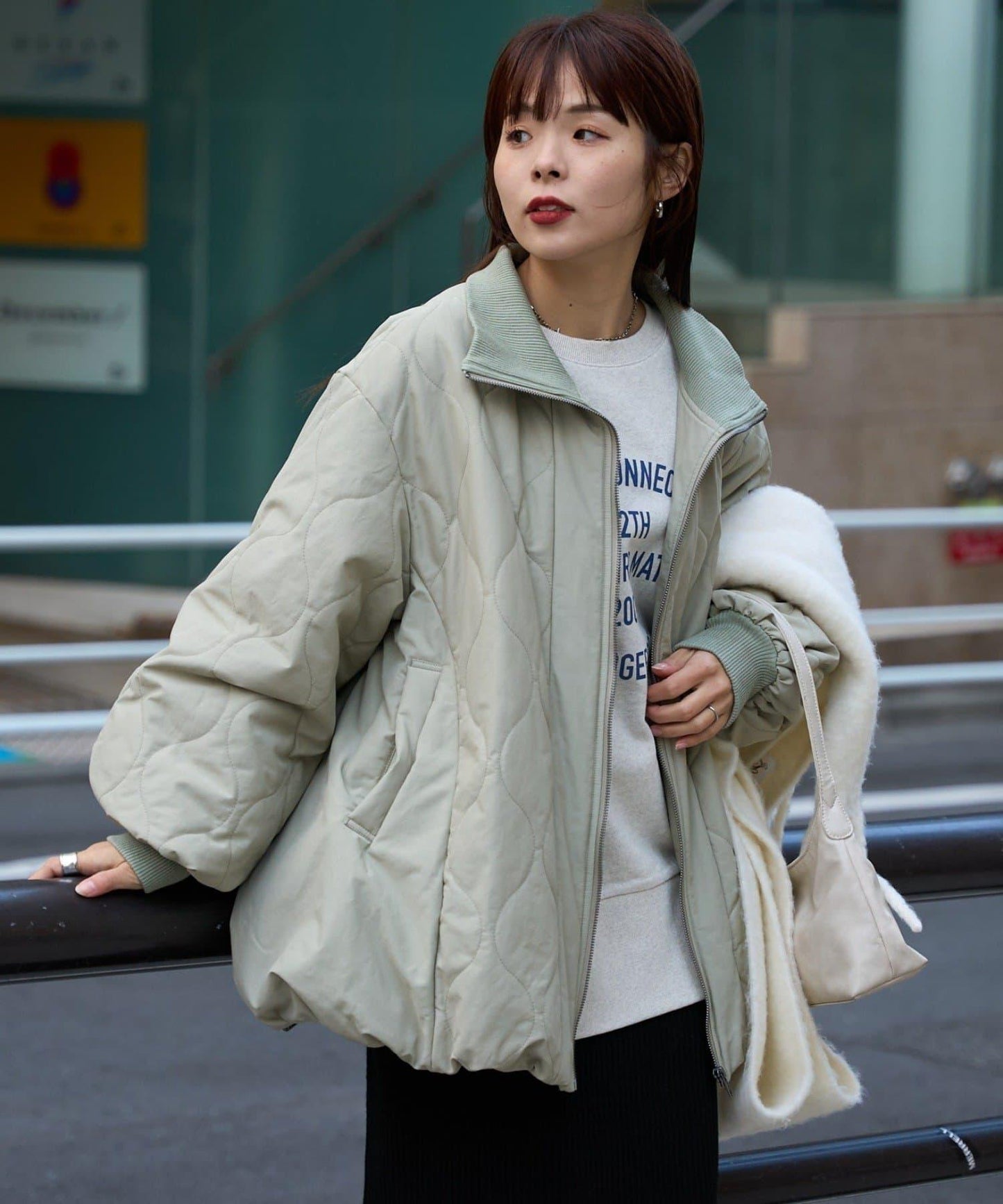 拼接絎縫立領燈籠袖夾克