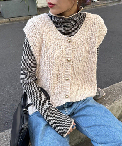 立體金色紐釦針織背心