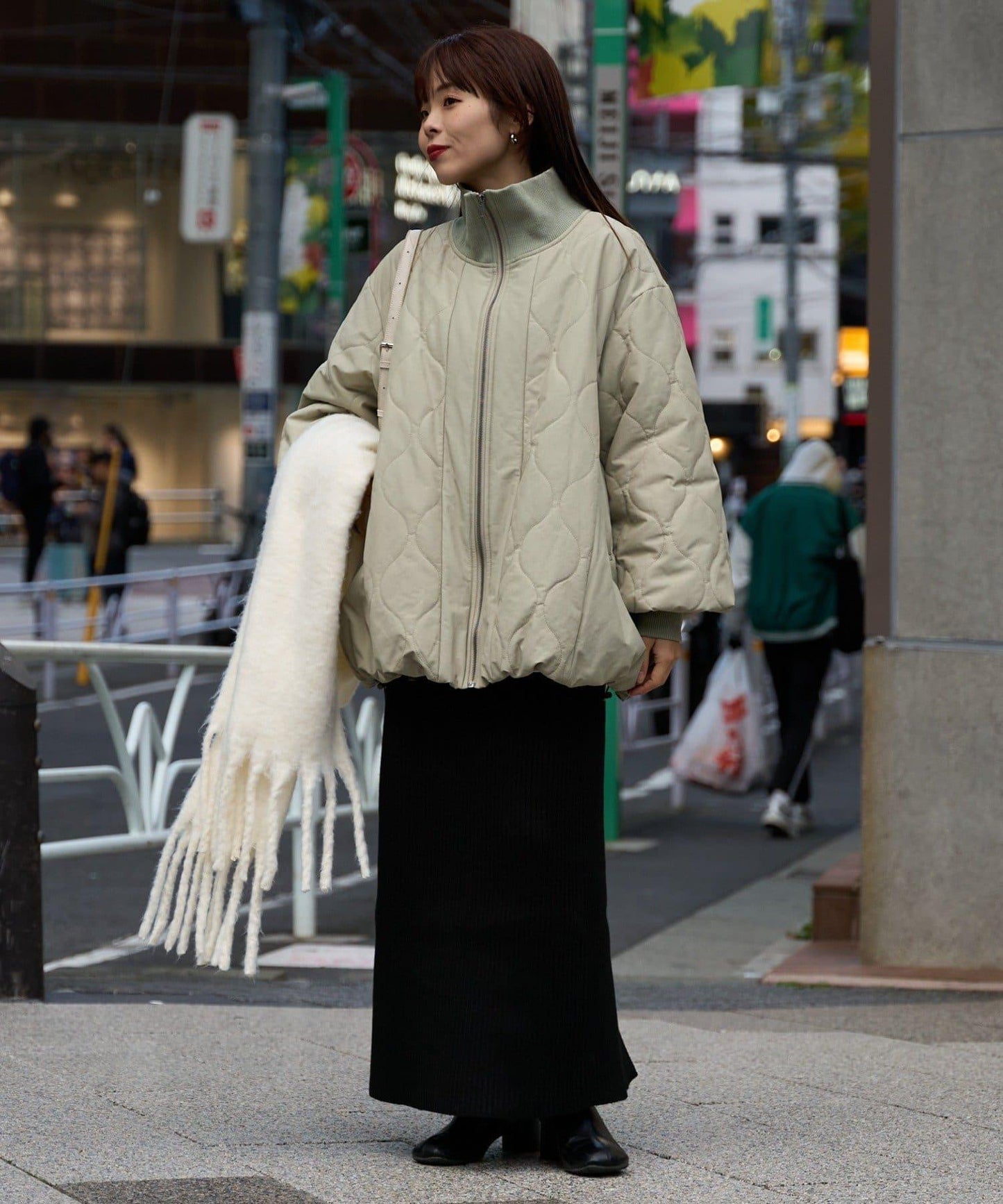 拼接絎縫立領燈籠袖夾克