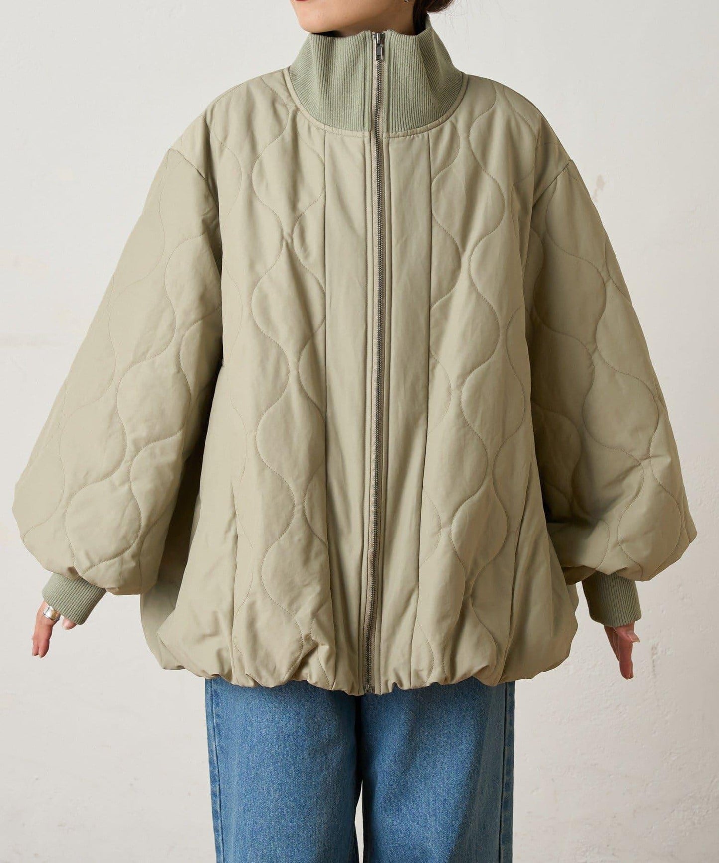 拼接絎縫立領燈籠袖夾克