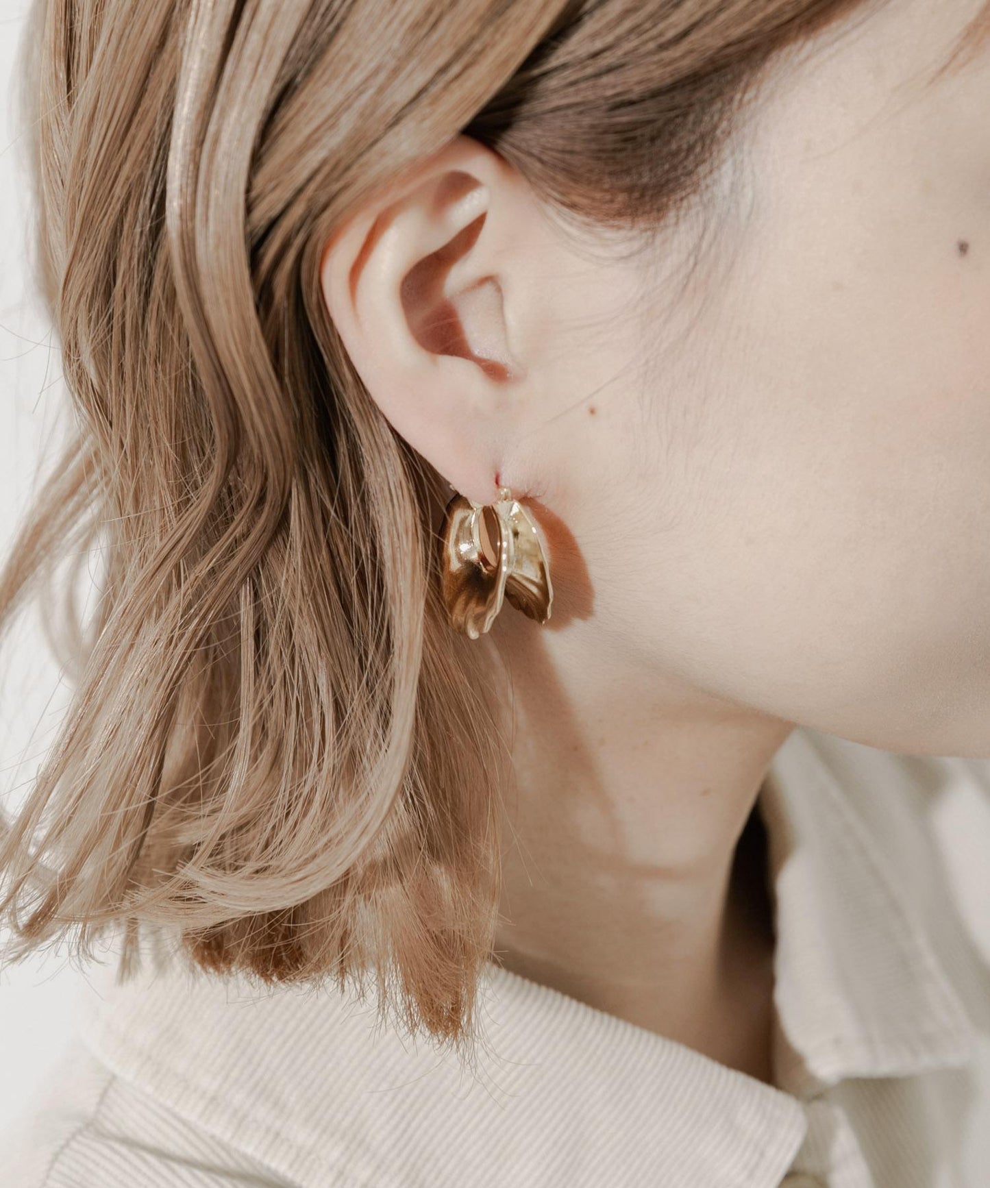 金屬質感立體邊緣圓環耳環