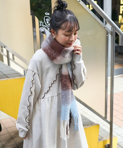 加厚格紋流蘇圍巾