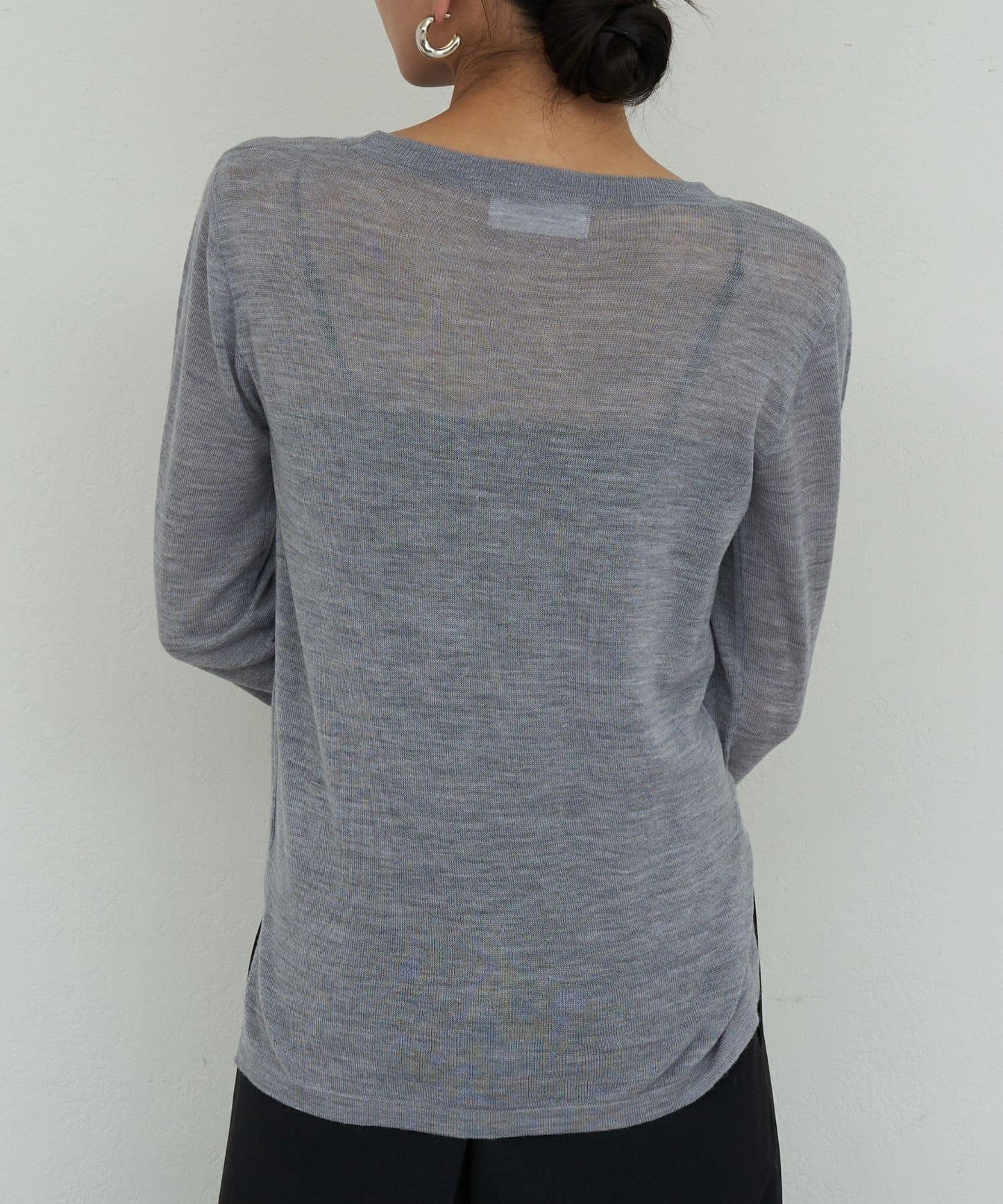 【HERITANOVUM】輕薄羊毛圓領針織衫