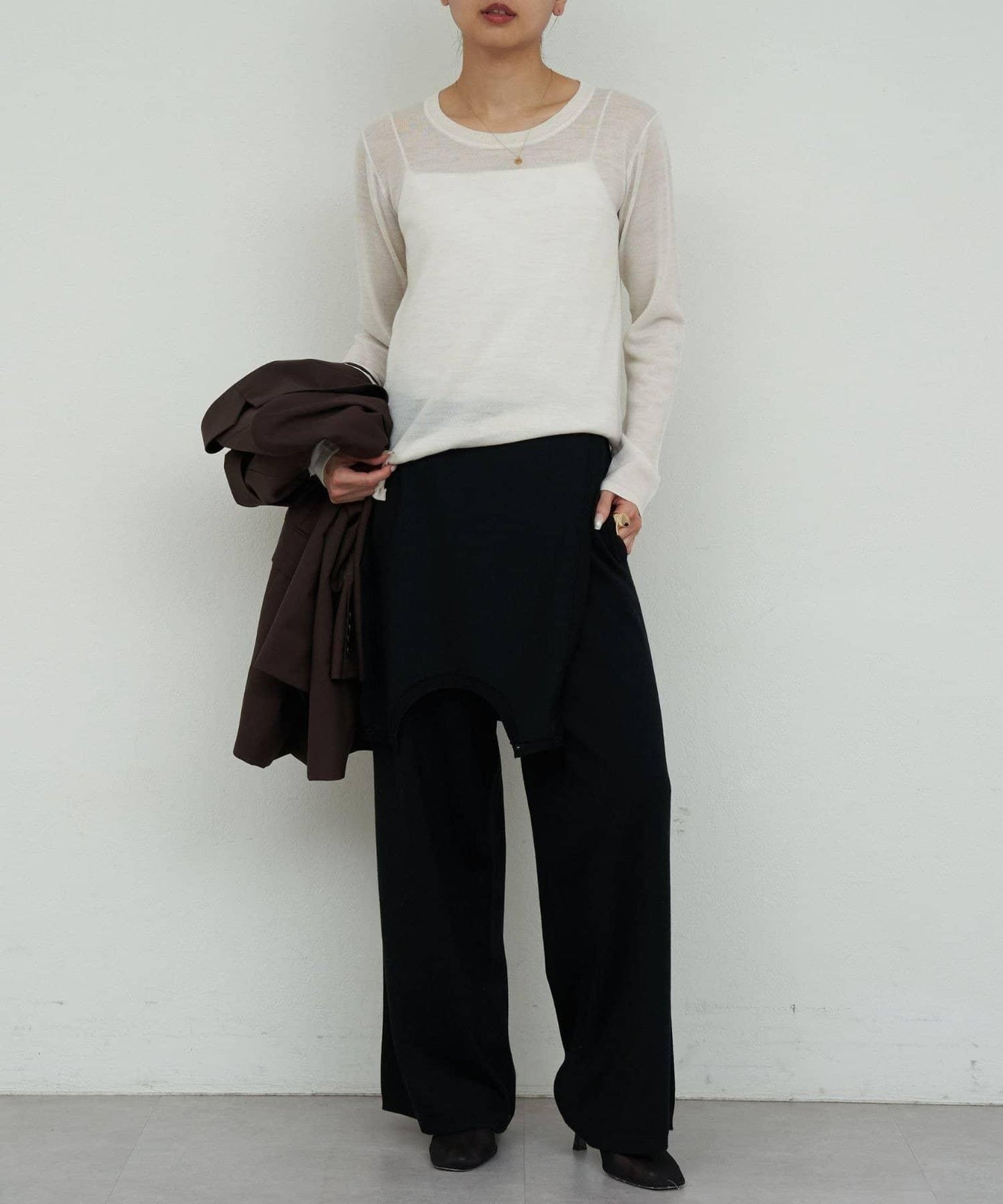 【HERITANOVUM】輕薄羊毛圓領針織衫