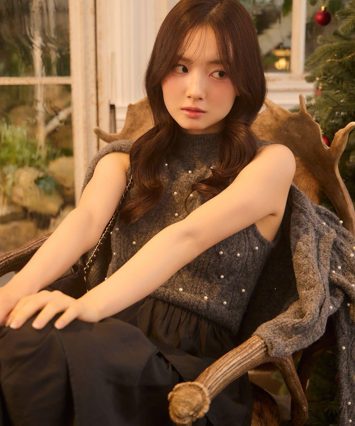 【Seemi.】寶石裝飾針織衫