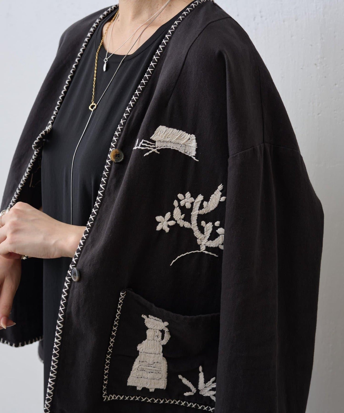 《近日開始》無領墨西哥風夾克