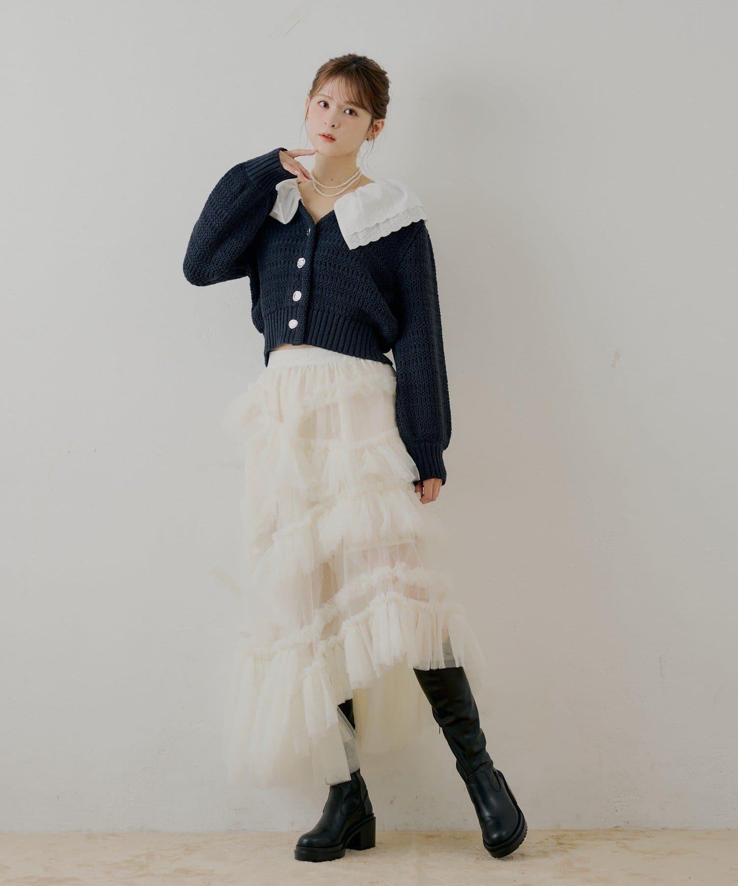 【SALON by Chico】雙層荷葉邊花紋針織開衫