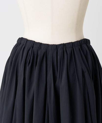 《近日開始》褶皺傘裙