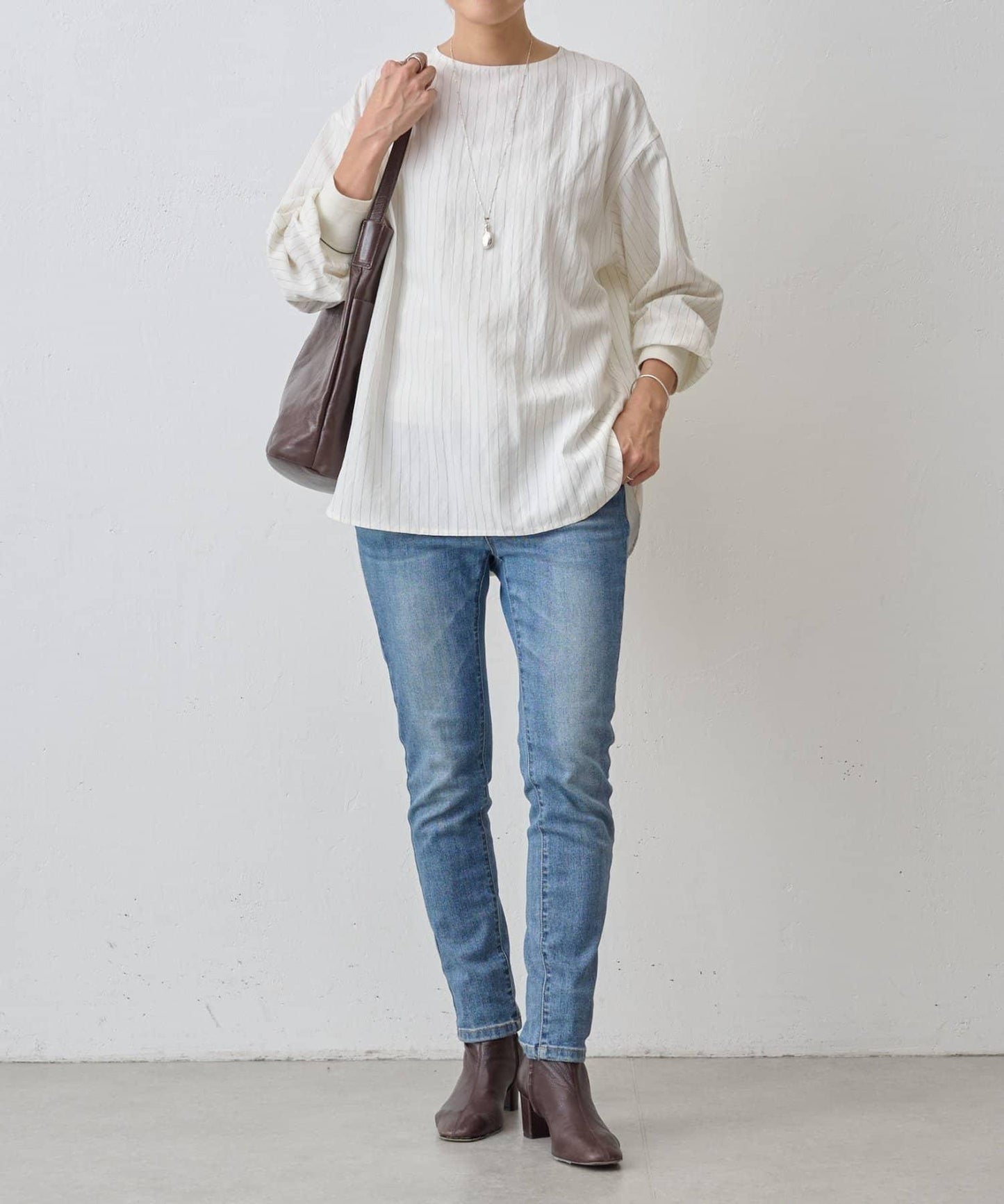 《近日開始》袖口針織襯衫