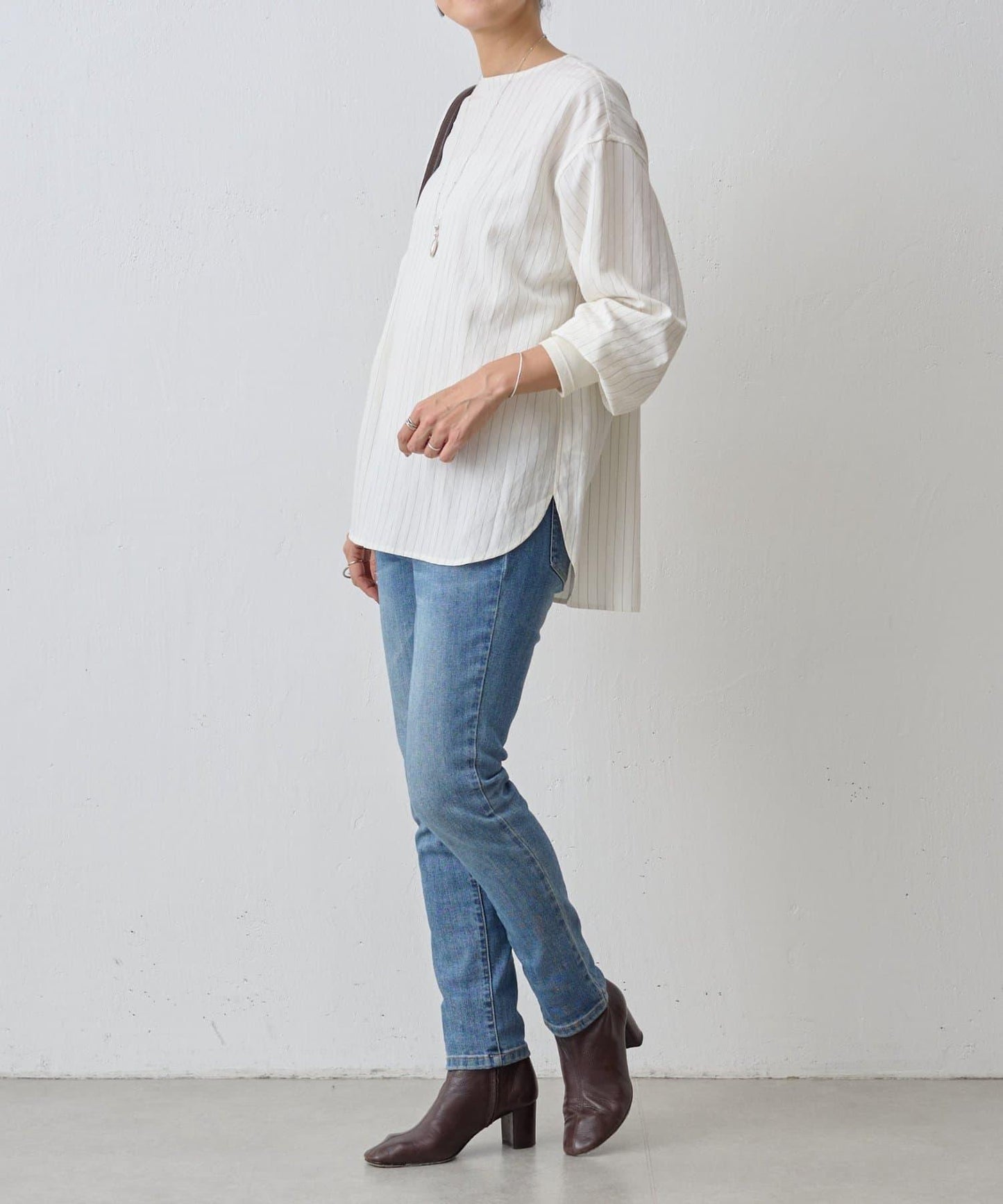 《近日開始》袖口針織襯衫