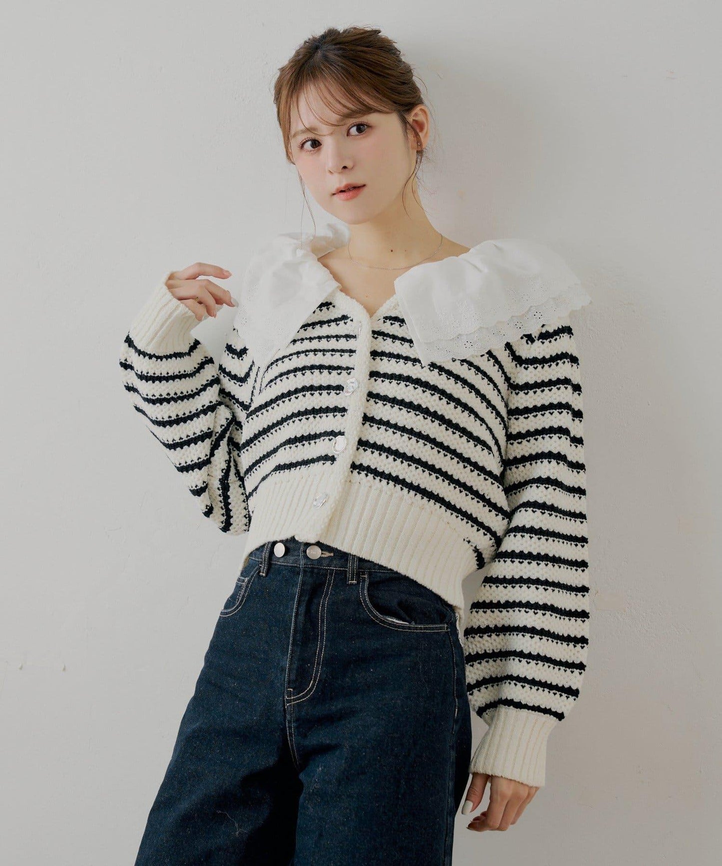 【SALON by Chico】雙層荷葉邊花紋針織開衫