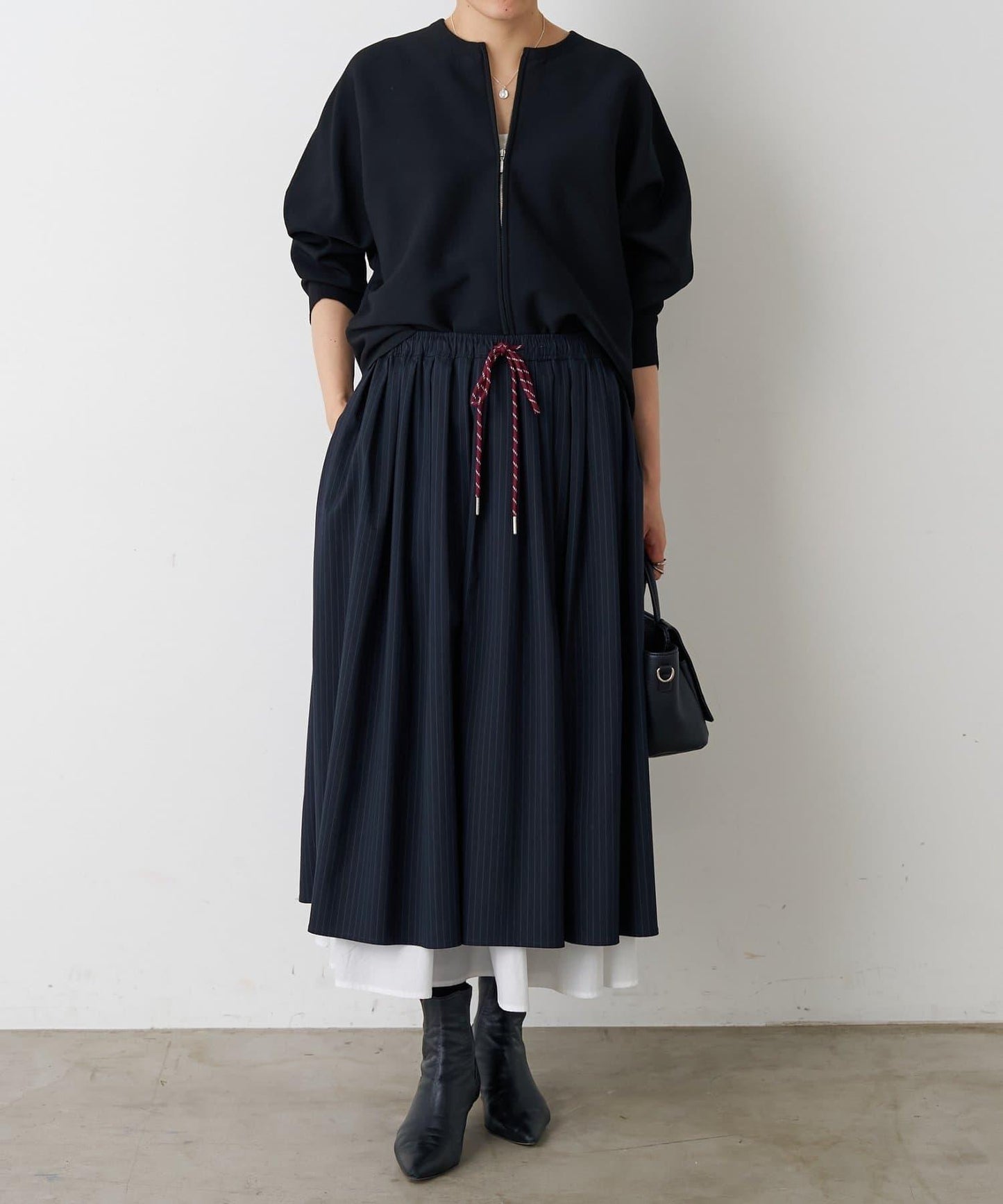 《近日開始》層疊褶皺半身裙