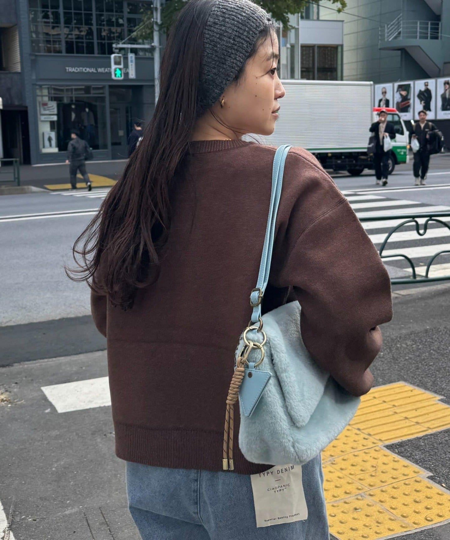 衛衣風格學院標誌針織衫