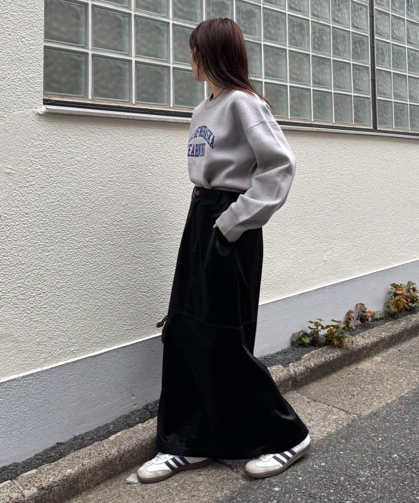 衛衣風格學院標誌針織衫