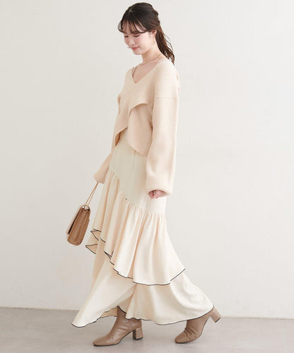 下襬包邊半身裙