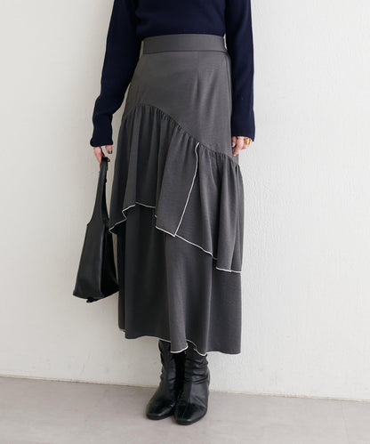 下襬包邊半身裙