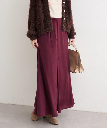 帶蝴蝶結腰帶緞面半身裙