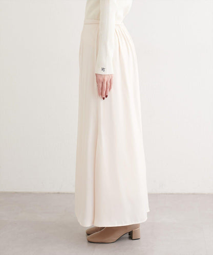 帶蝴蝶結腰帶緞面半身裙