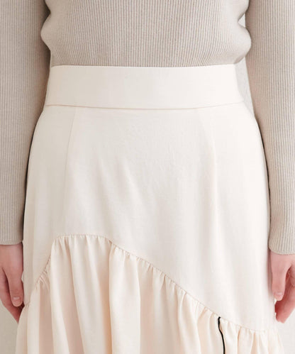 下襬包邊半身裙