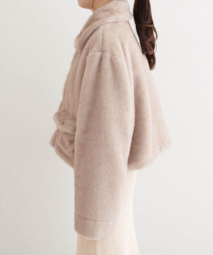 仿皮草短款外套