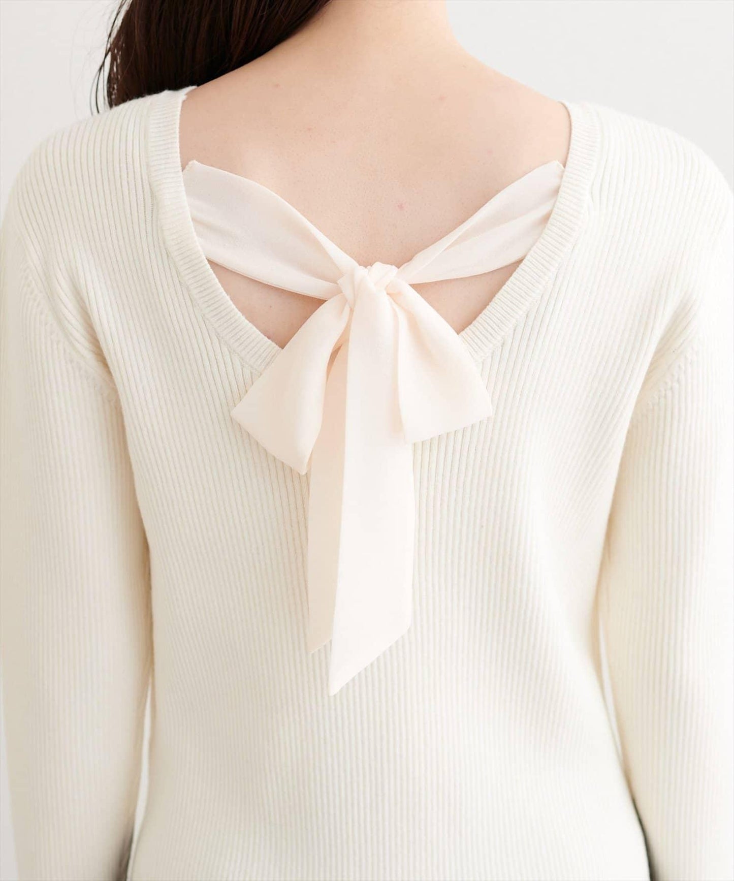 帶蝴蝶結多穿法針織衫