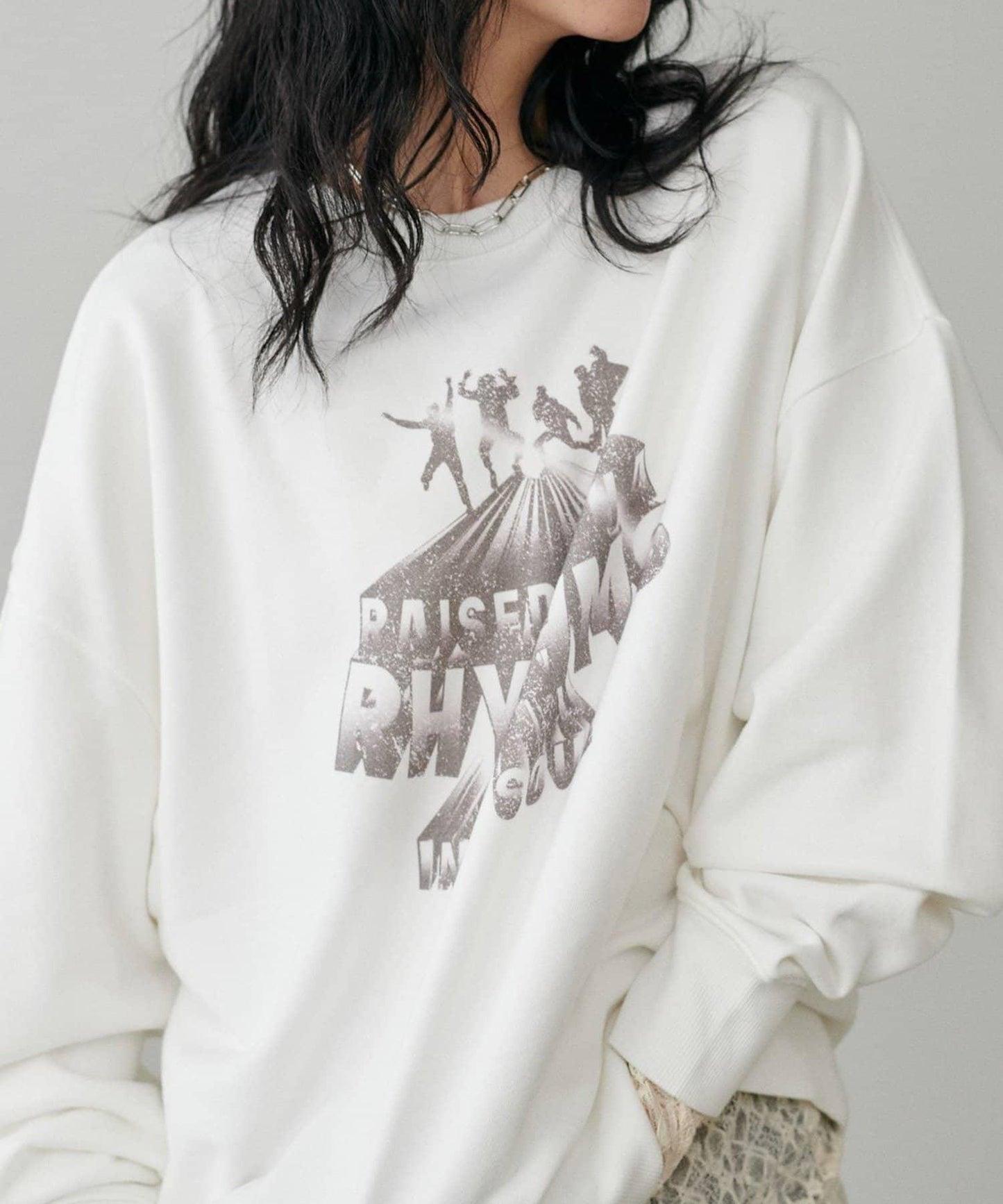 【LARUTA】圖案標誌加絨套頭衫