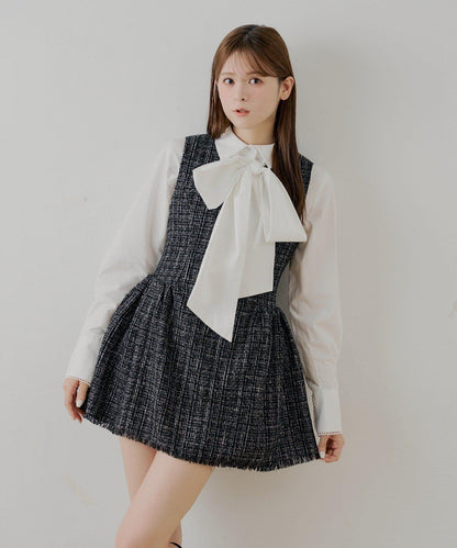 【SALON by Chico】呢料側褶皺喇叭迷你連衣裙