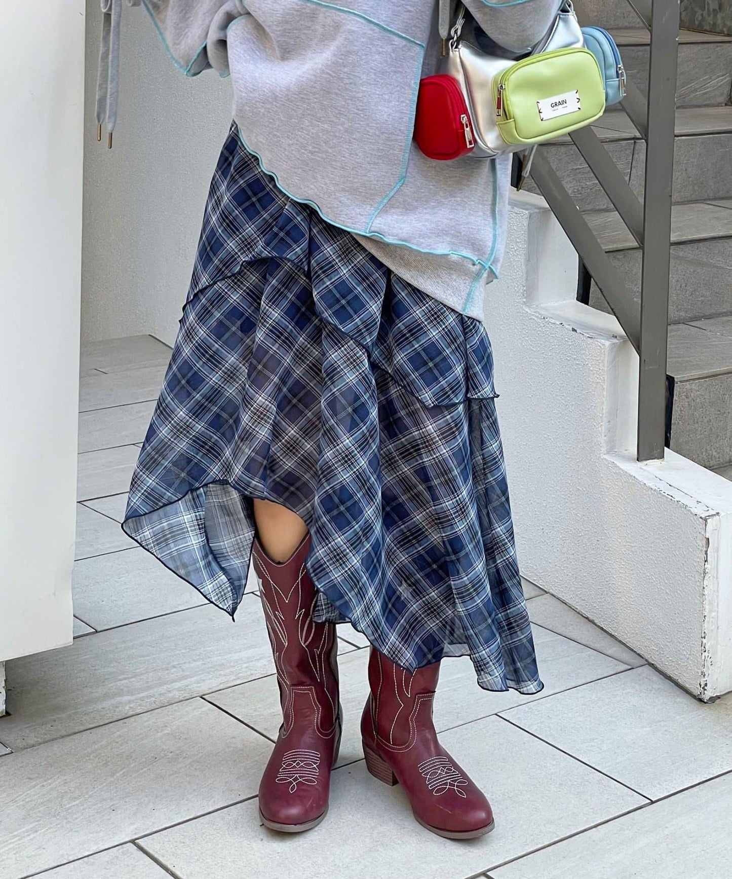 不對稱下襬混合圖案中長裙