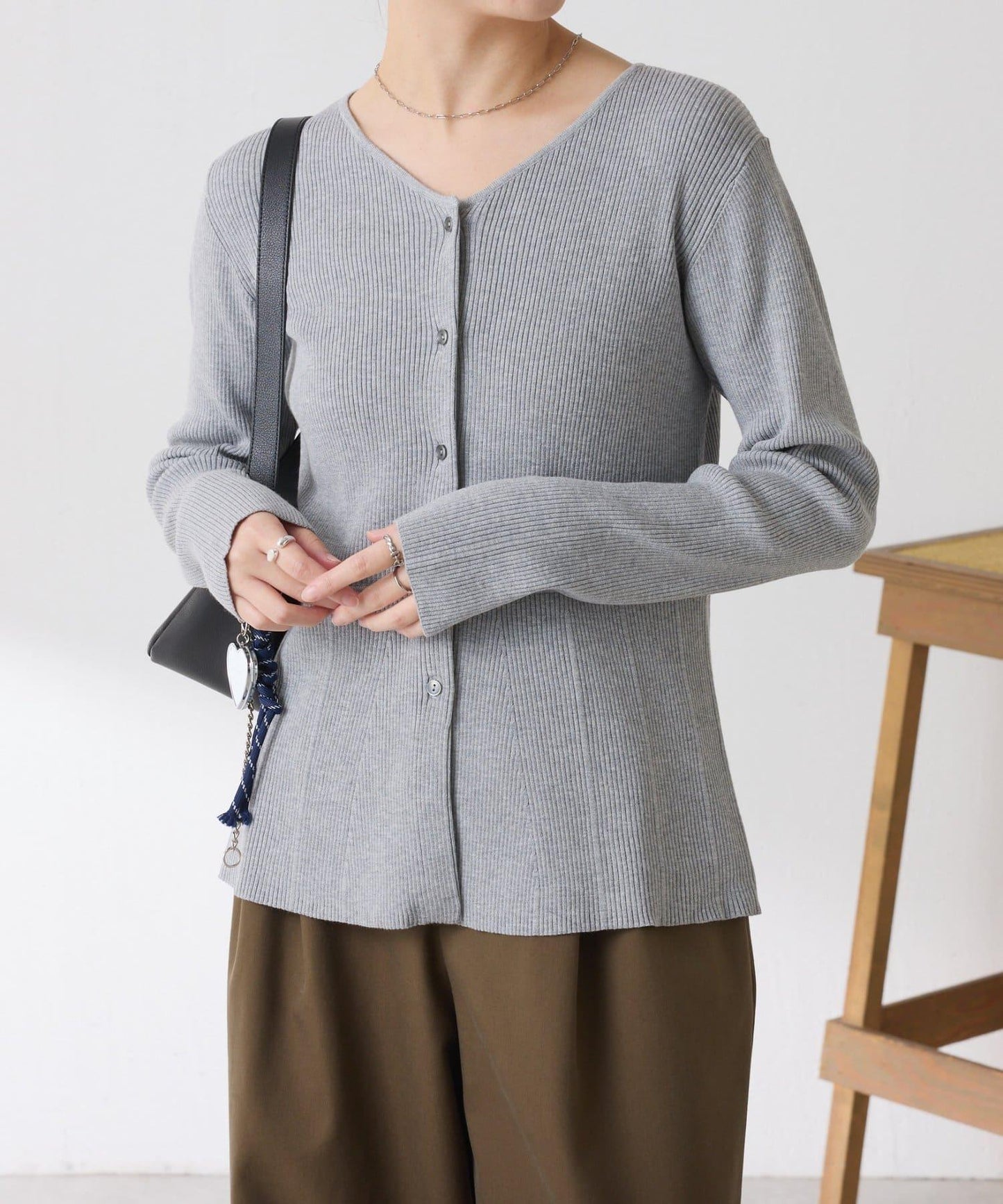 【塑形】羅紋荷葉邊開衫