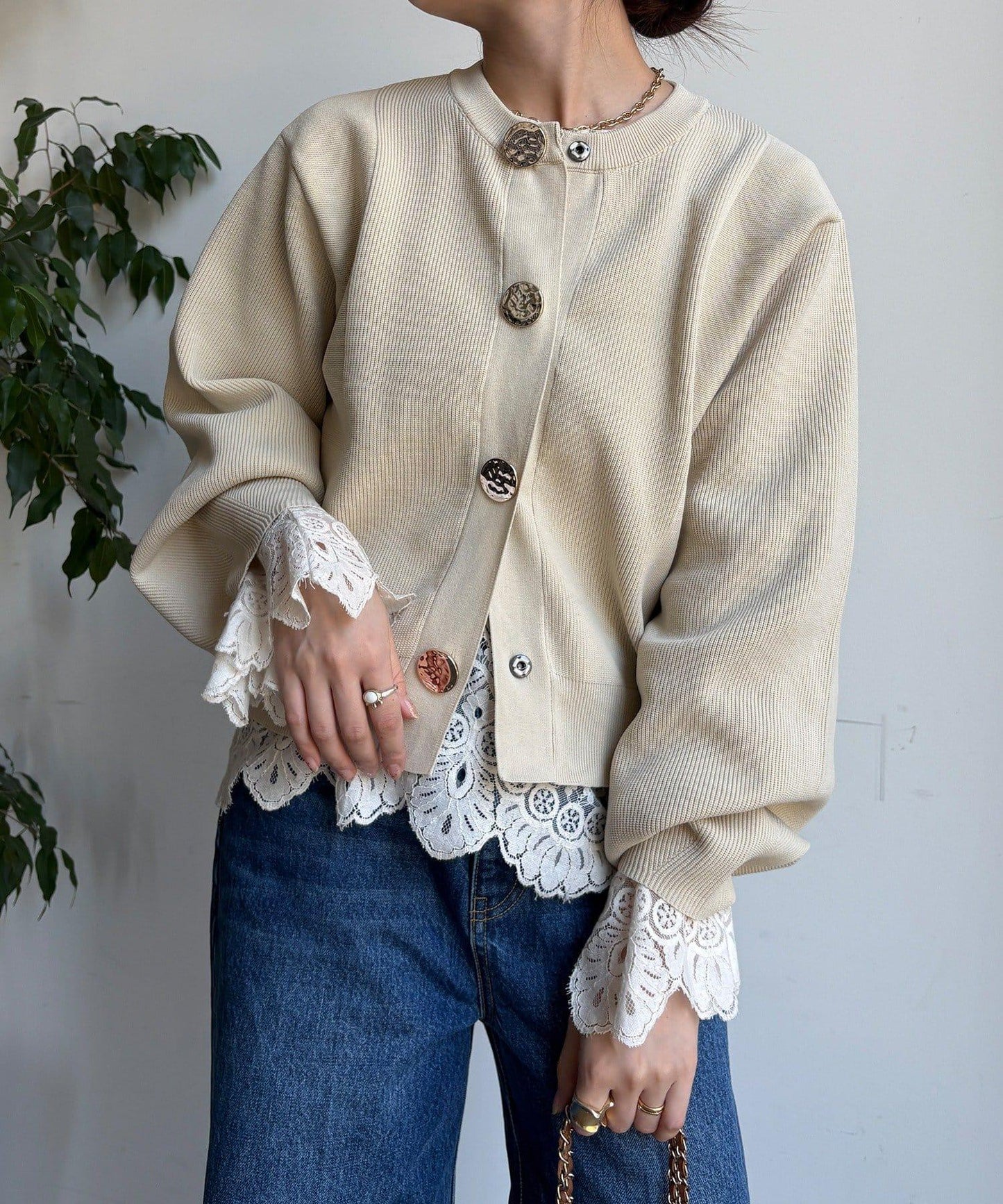 大紐釦針織開衫