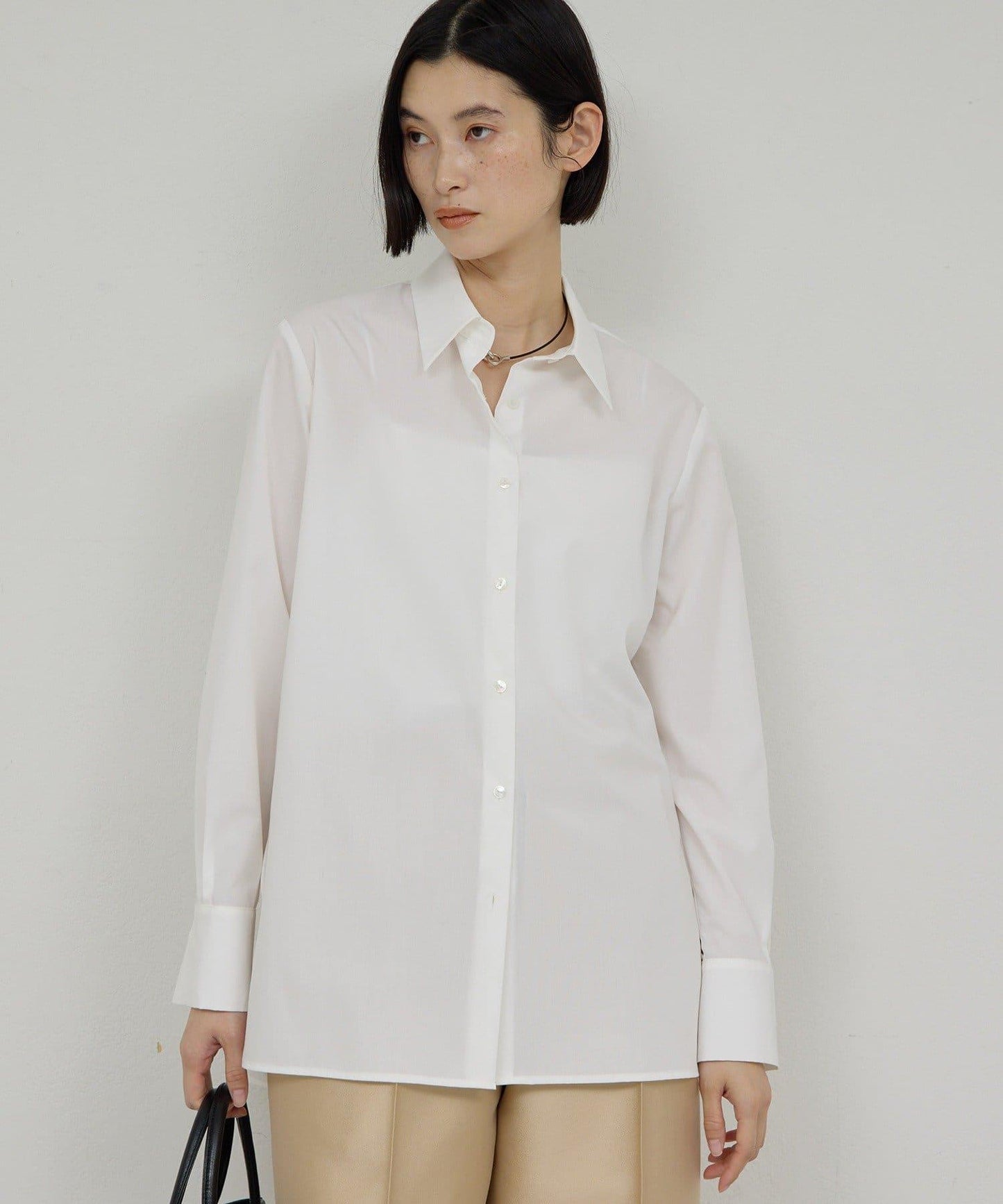 極簡襯衫