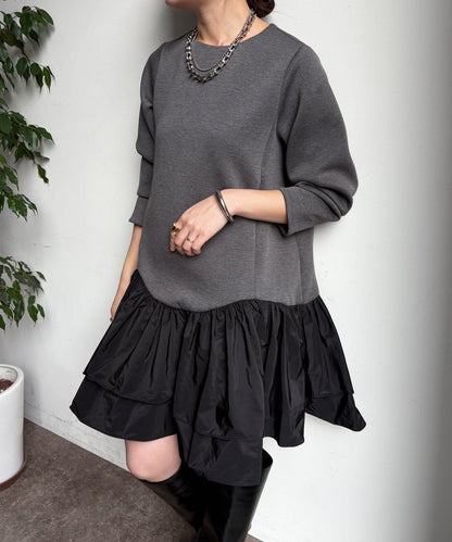 下襬荷葉邊拼接異材質迷你連衣裙