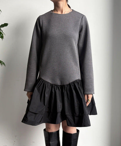 下襬荷葉邊拼接異材質迷你連衣裙