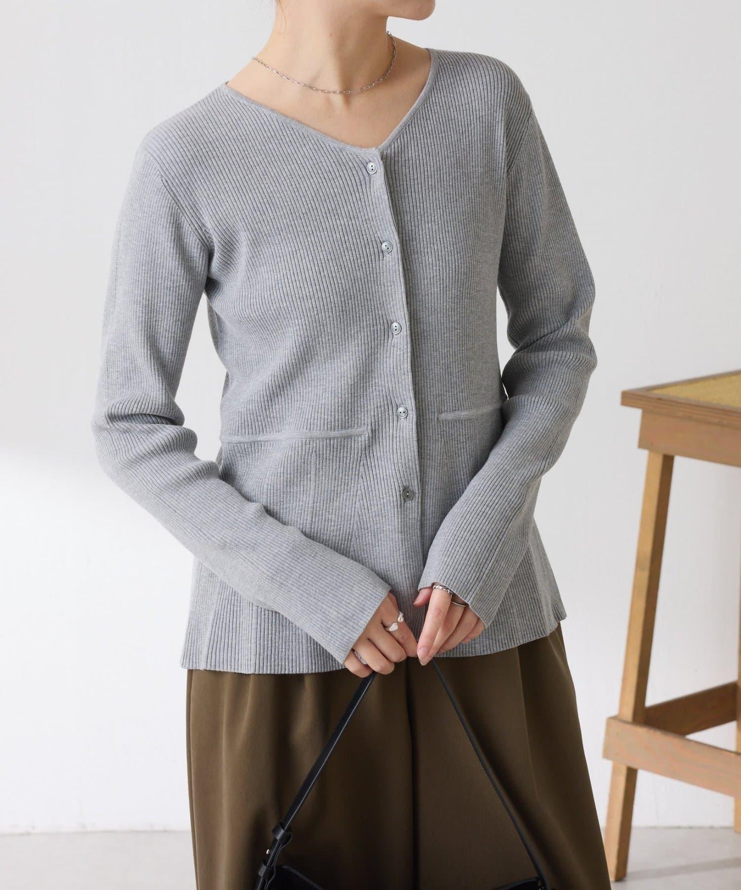 【塑形】羅紋荷葉邊開衫