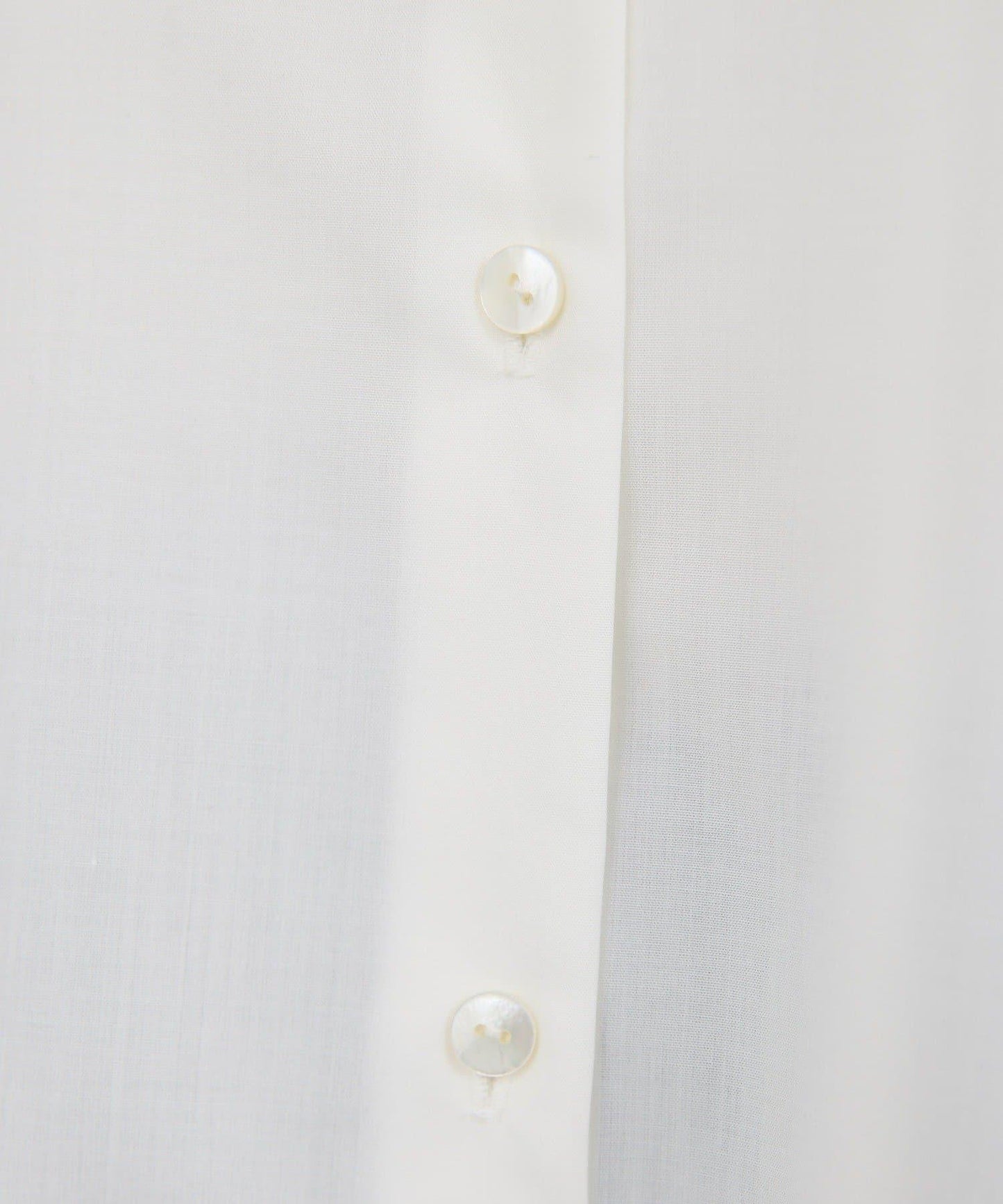 極簡襯衫