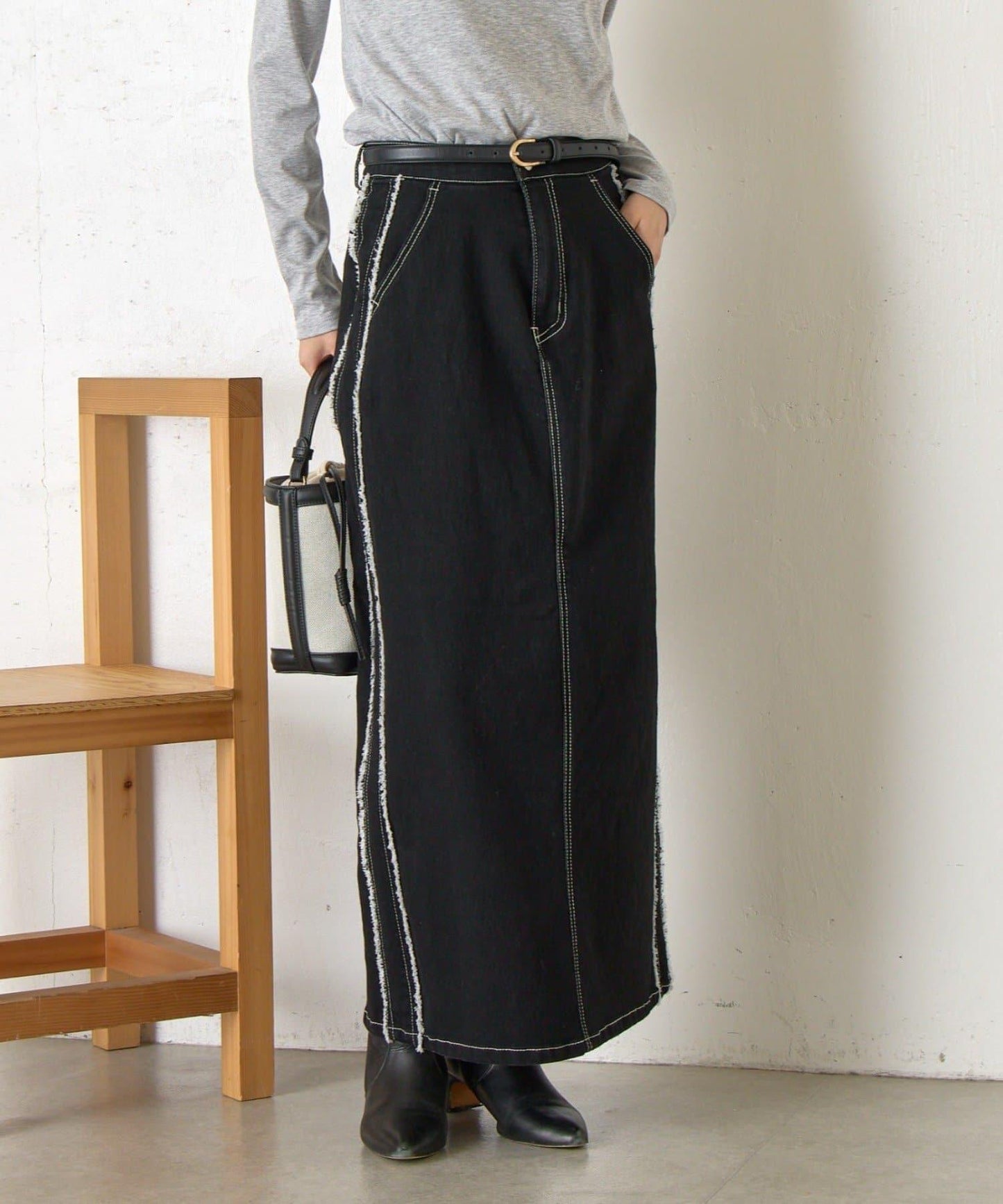 側邊流蘇牛仔半身裙