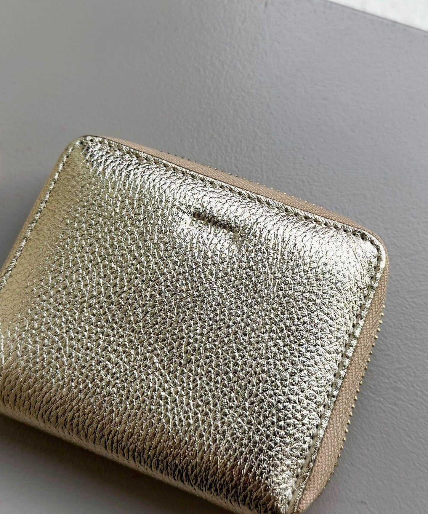 【BEAURE/ビュレ】皮革肩帶錢包 M