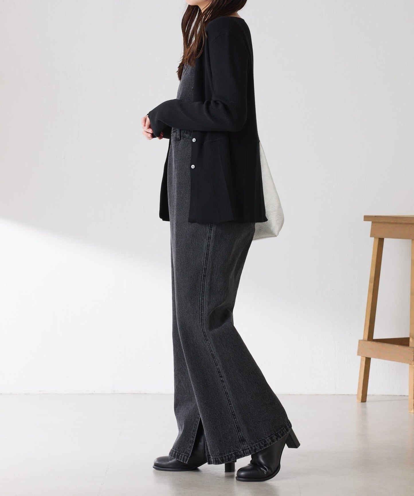 【塑形】羅紋荷葉邊開衫