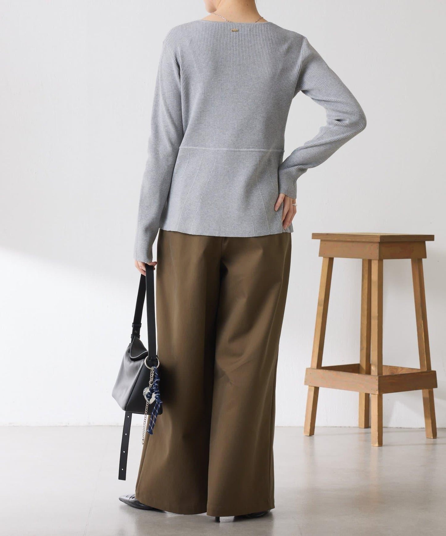 【塑形】羅紋荷葉邊開衫