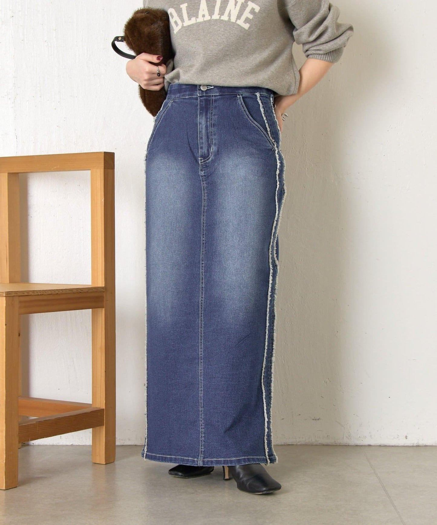 側邊流蘇牛仔半身裙