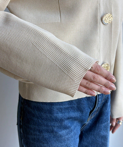 大紐釦針織開衫