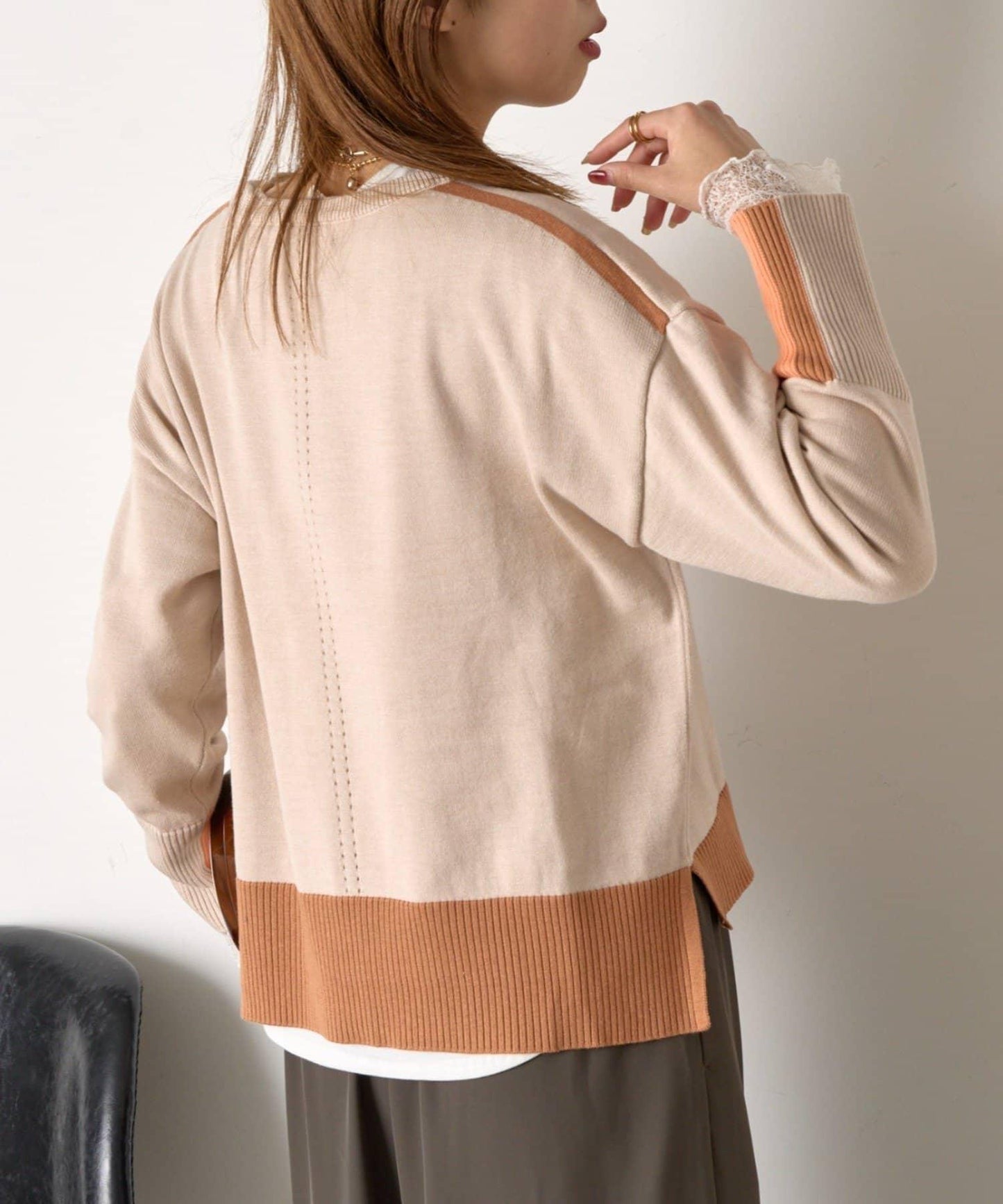 三色拼接針織衫