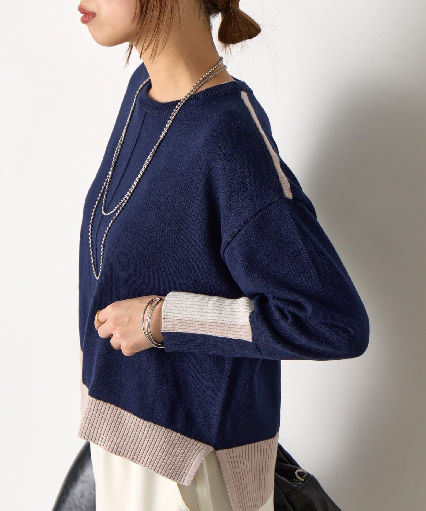 三色拼接針織衫