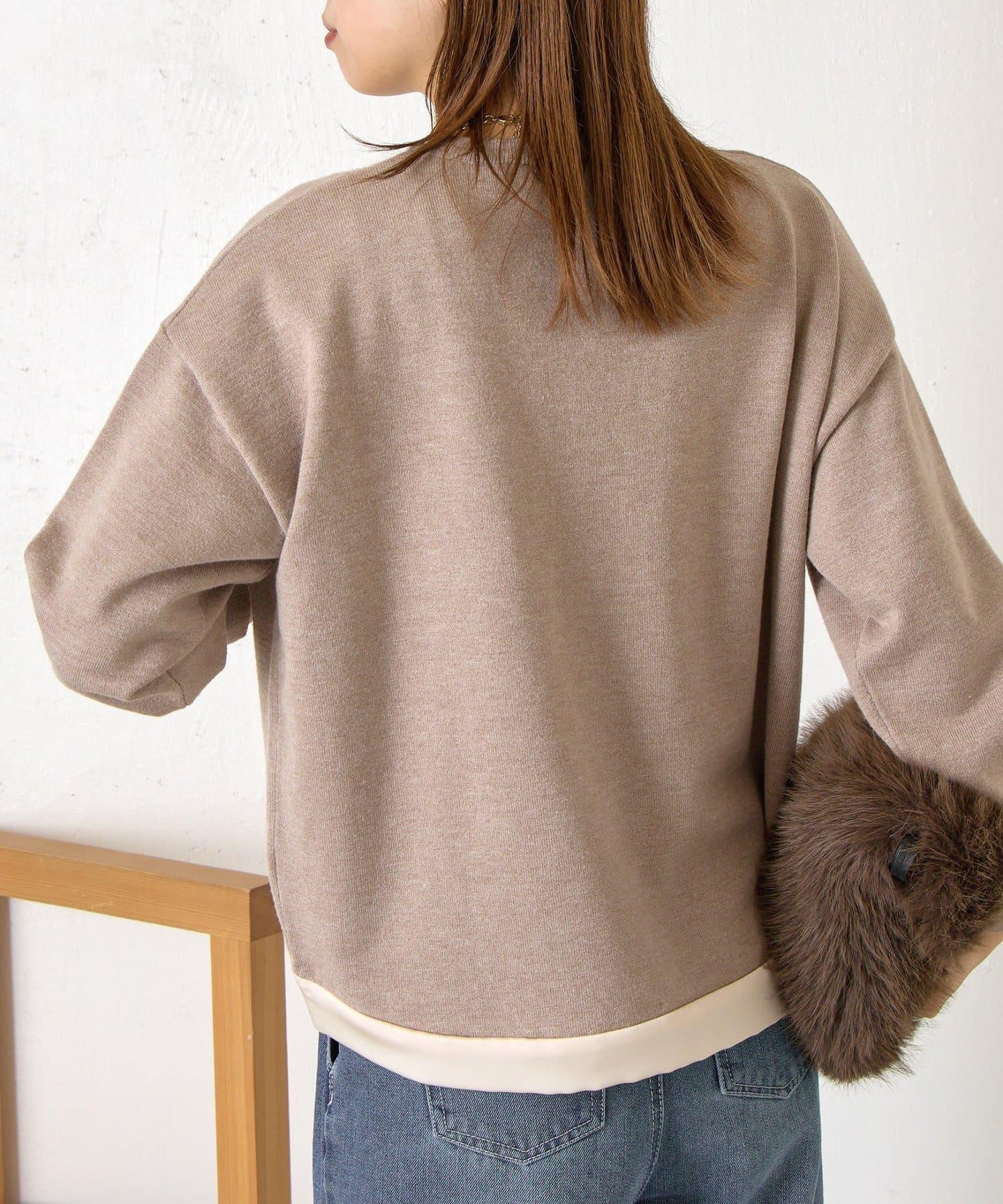 口袋拼色緞面針織衫