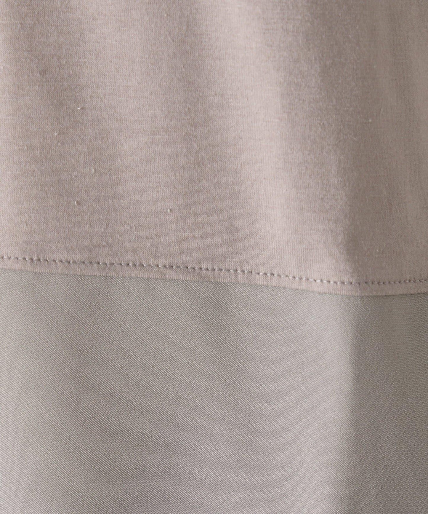 下襬袖口斜紋拼接針織衫