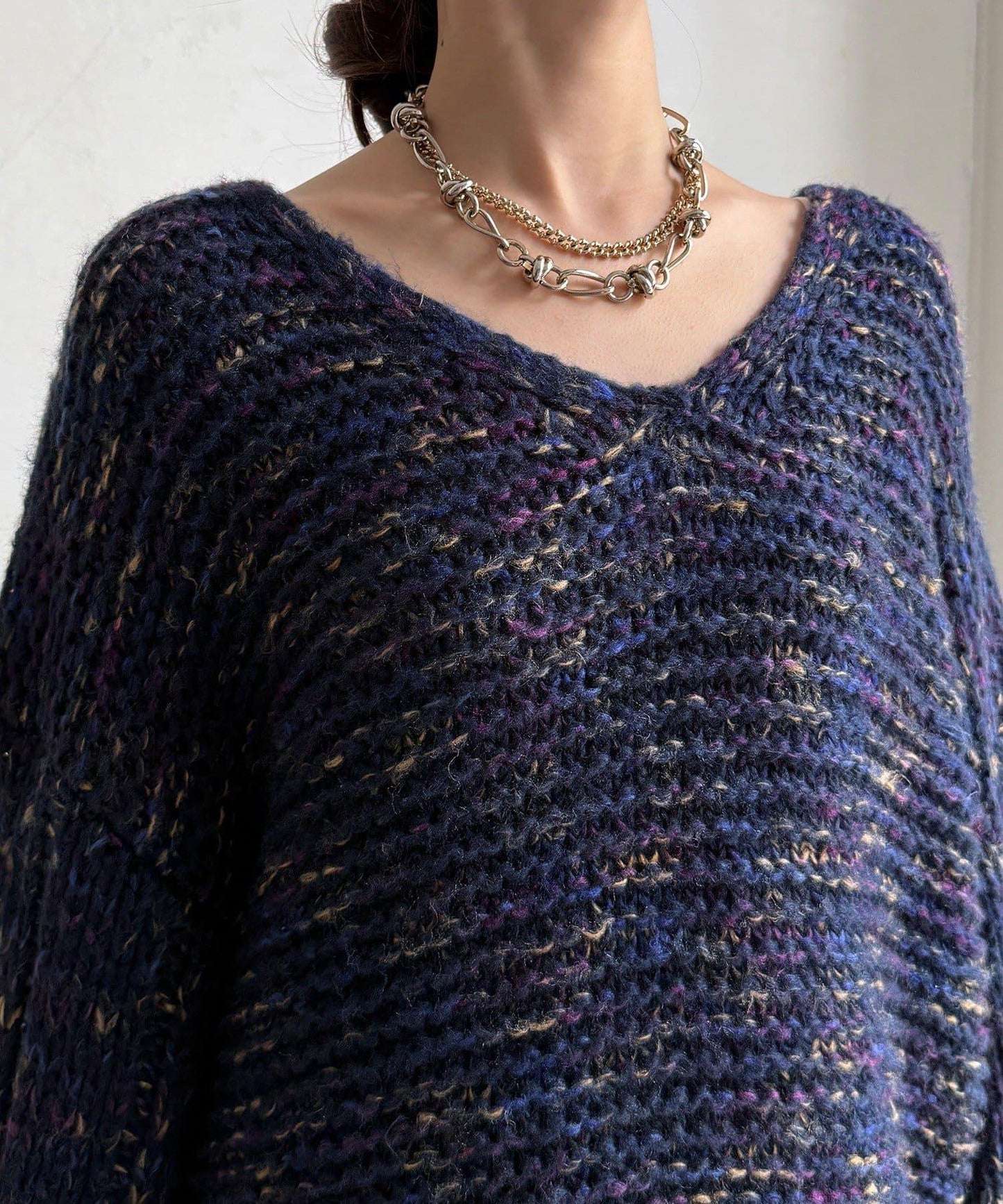 混紡紗線V領套頭衫